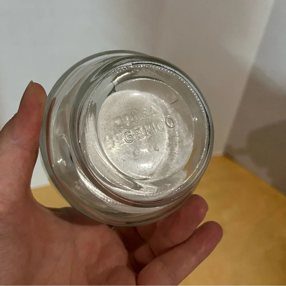 Vintage GEMCO Glass Nut Chopper with White Top & Stainless Steel Blades - Picture 8 of 9